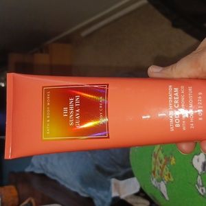 Figi Sunshine Guava-tini